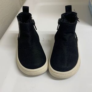 Baby girl sparkly boots